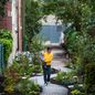 À Montréal, les « ruelles vertes », îlots de solidarité et de fraîcheur